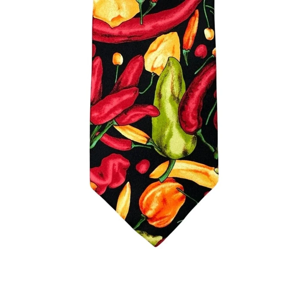 Lands End Mens Silk Necktie Chili Pepper Novelty Print Black Red Green USA Made